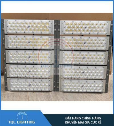 Đèn Pha Led Sân Bóng Pickleball 500W Chip Led 5050 TQL500